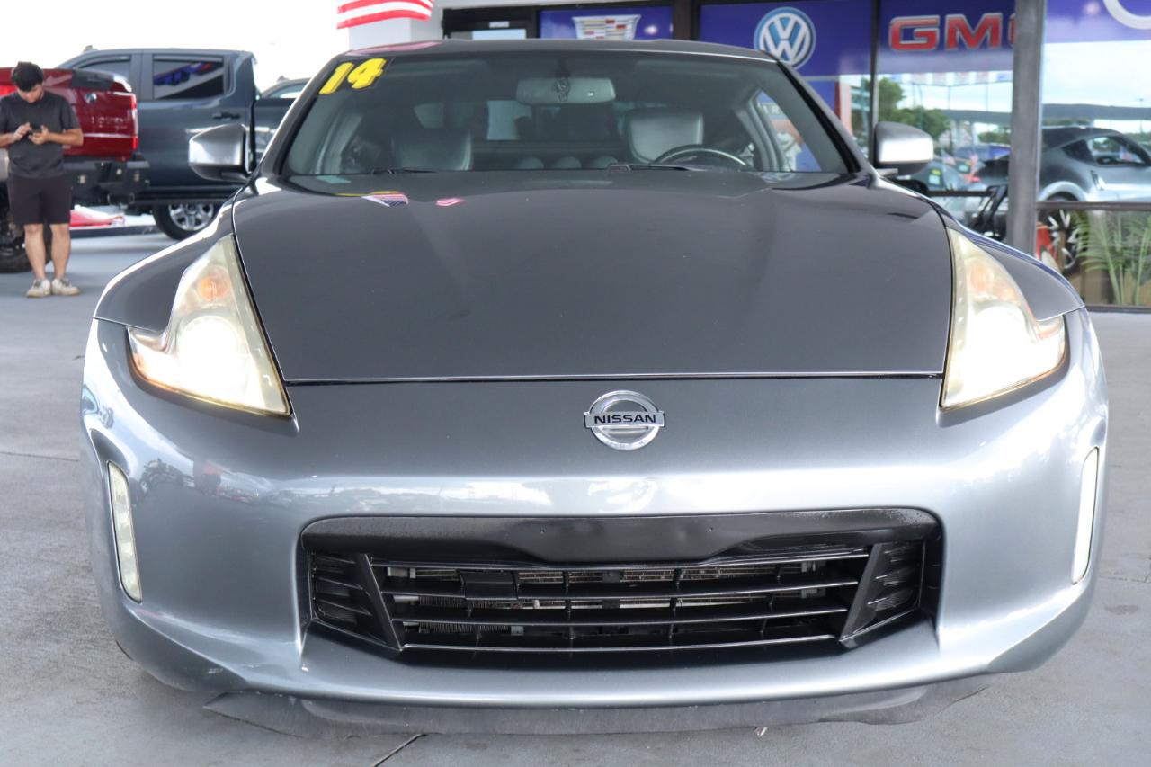 Nissan 370Z 2dr Cpe Auto Touring 2014