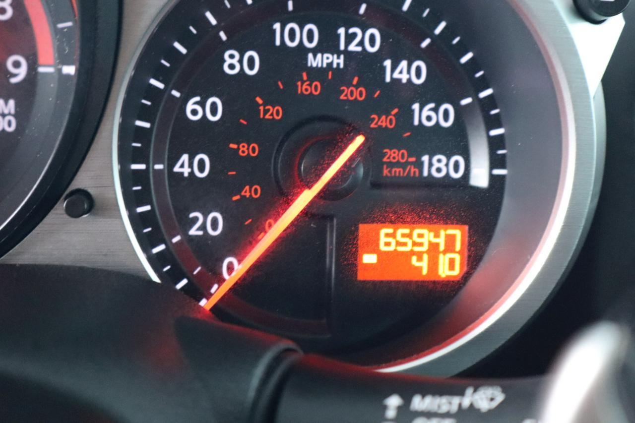 Nissan 370Z 2dr Cpe Auto Touring 2014