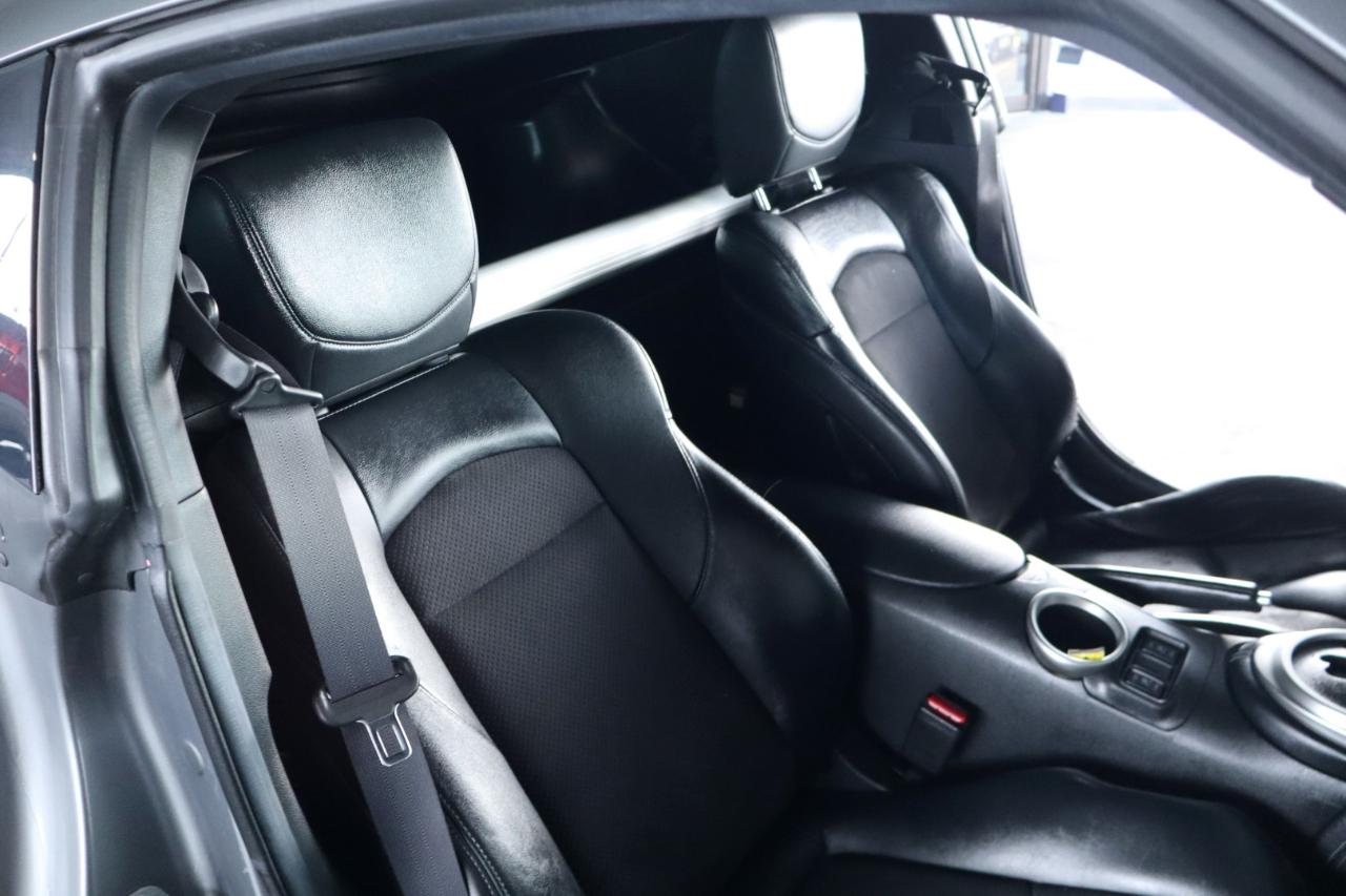 Nissan 370Z 2dr Cpe Auto Touring 2014