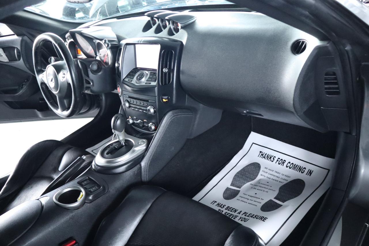 Nissan 370Z 2dr Cpe Auto Touring 2014