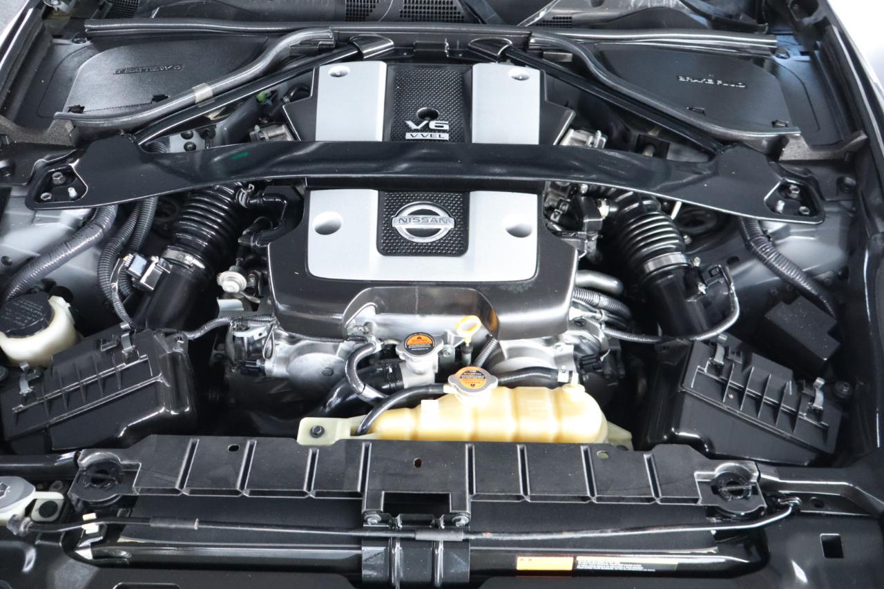 Nissan 370Z 2dr Cpe Auto Touring 2014