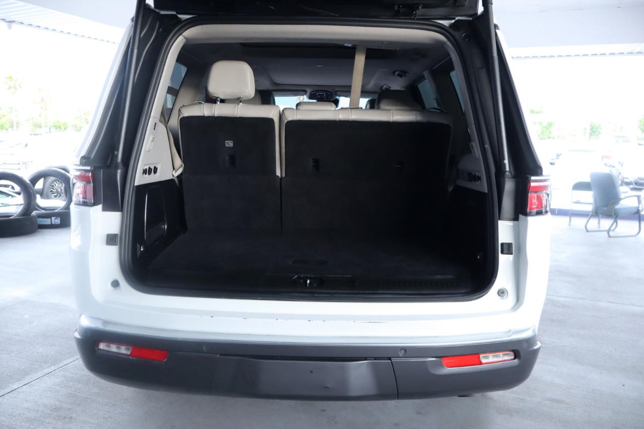 Jeep Wagoneer Series III 4x2 2022