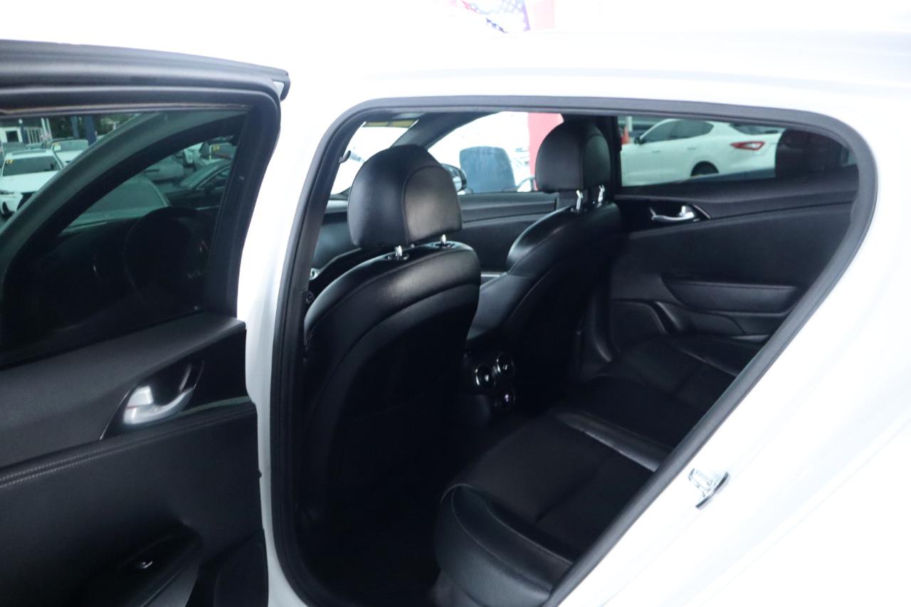 Kia Stinger GT-Line RWD 2022