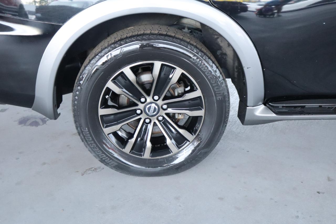 Nissan Armada 4x2 Platinum 2017