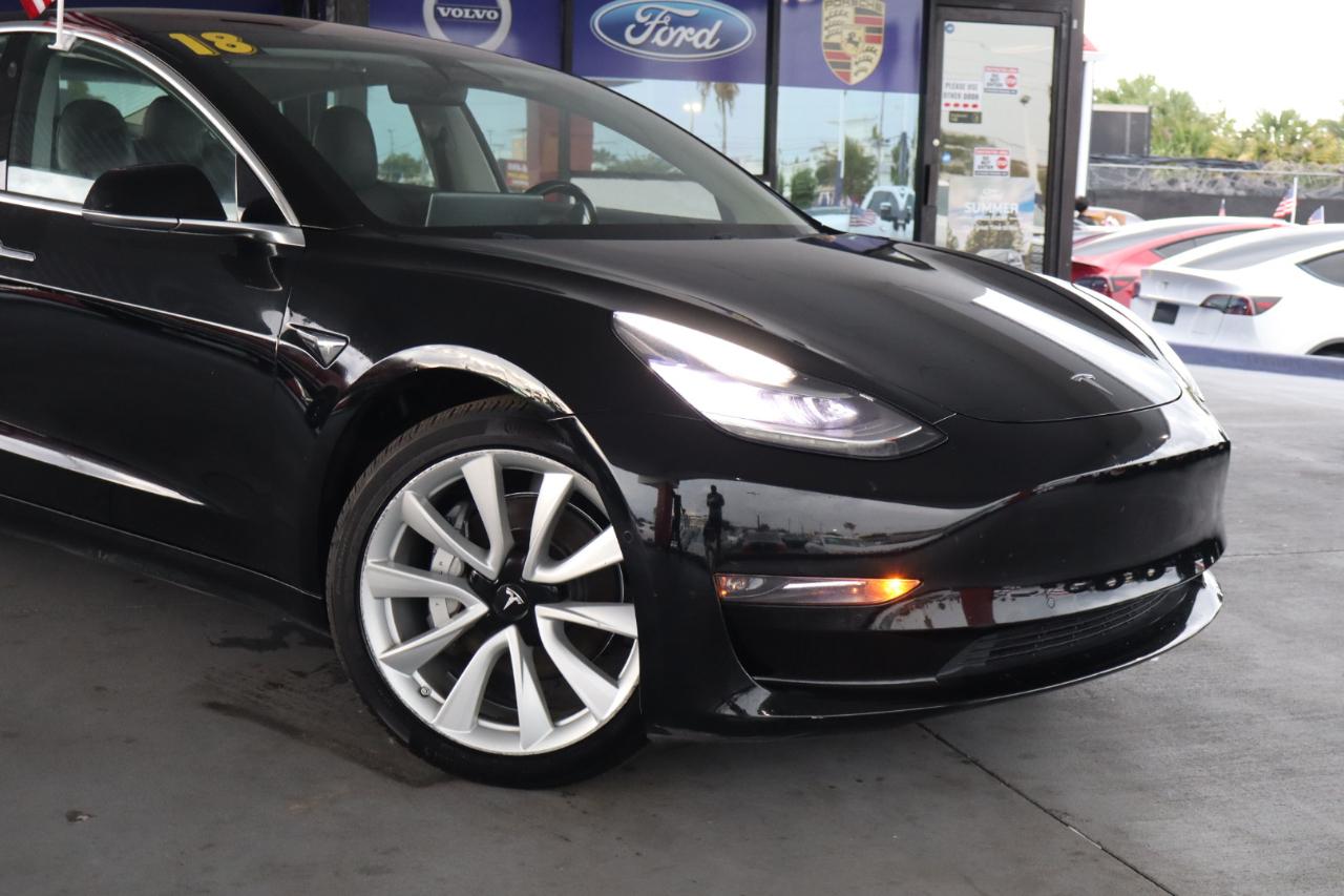 Tesla Model 3 Mid Range Battery RWD 2018