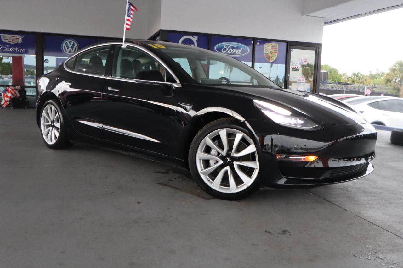 Tesla Model 3 Mid Range Battery RWD 2018