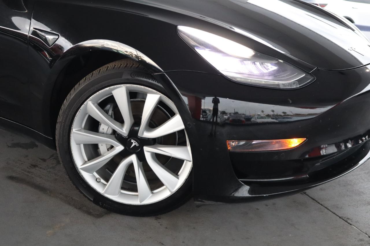 Tesla Model 3 Mid Range Battery RWD 2018