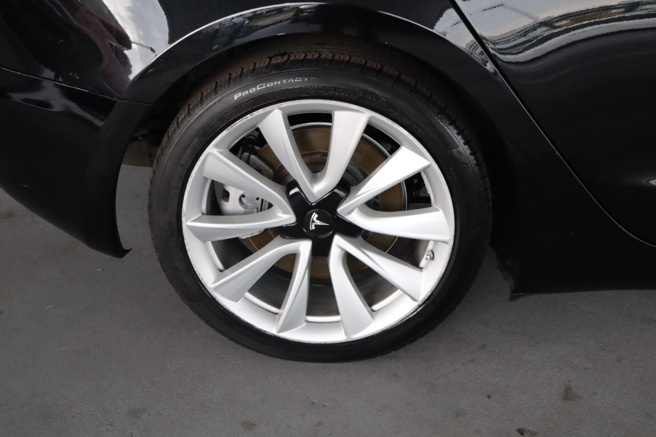 Tesla Model 3 Mid Range Battery RWD 2018