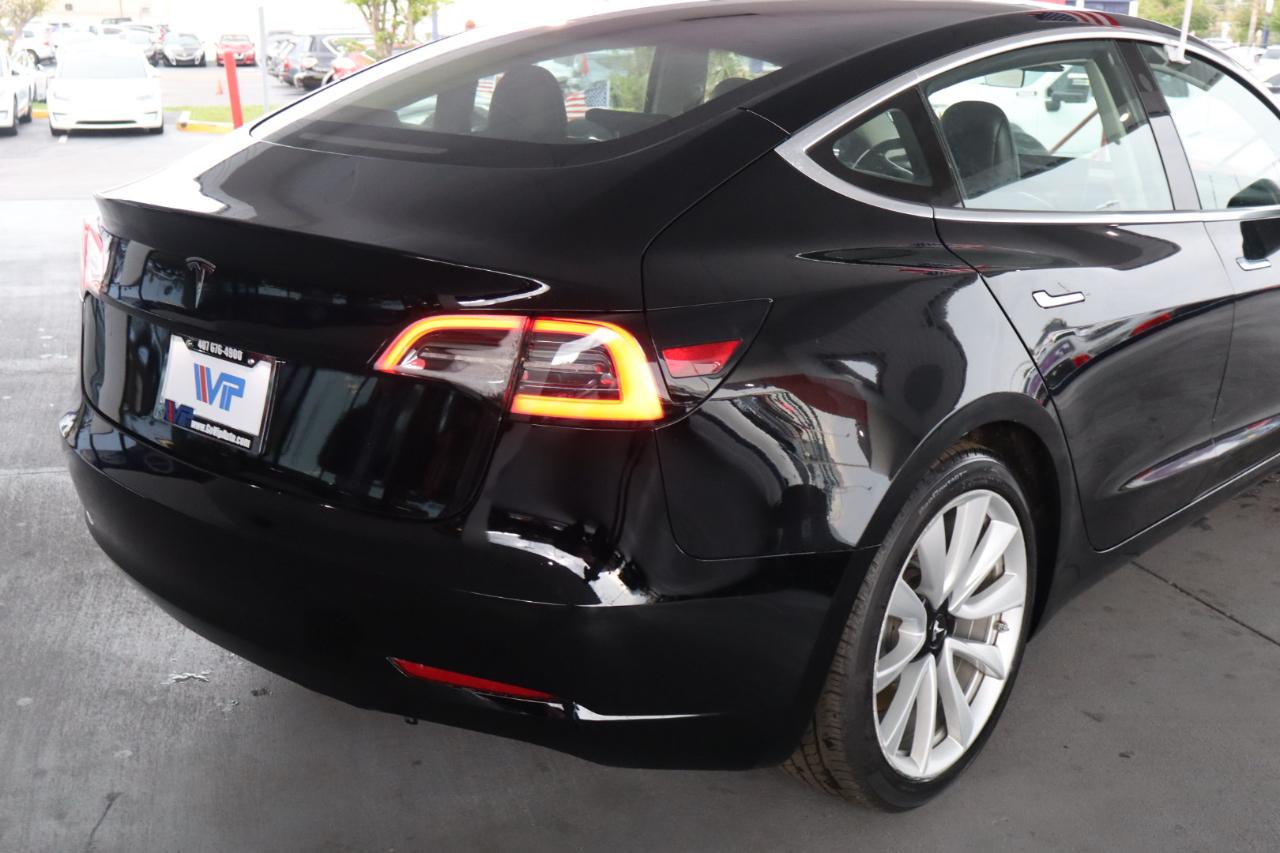 Tesla Model 3 Mid Range Battery RWD 2018