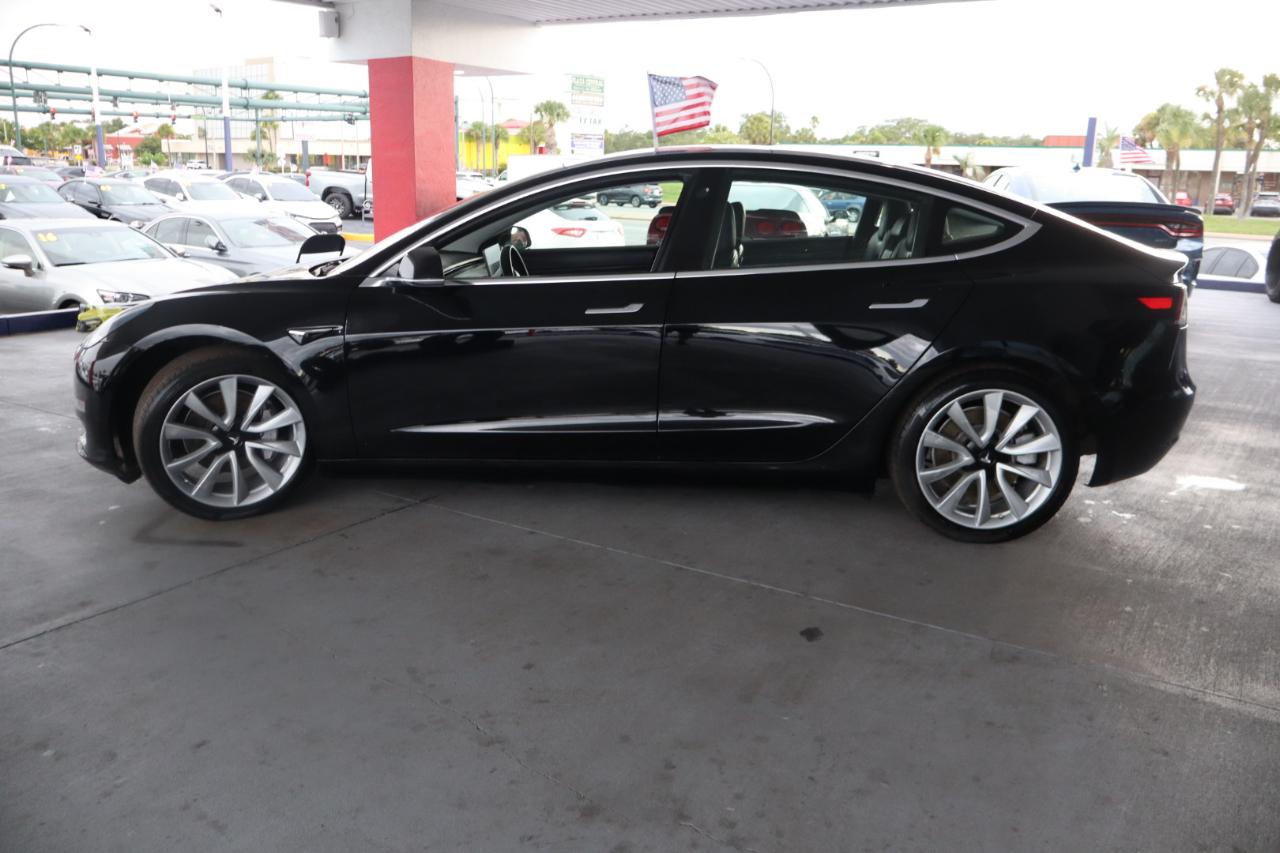 Tesla Model 3 Mid Range Battery RWD 2018
