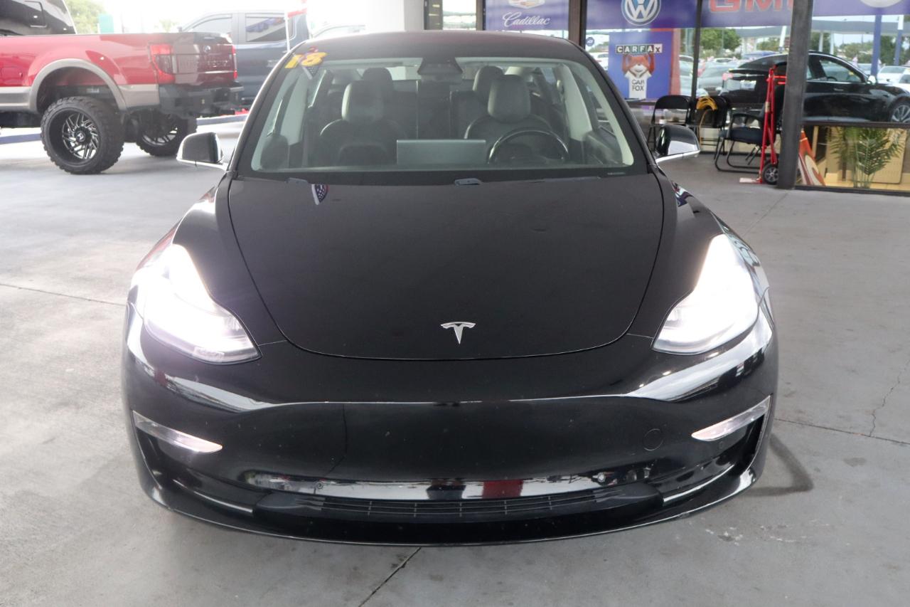 Tesla Model 3 Mid Range Battery RWD 2018