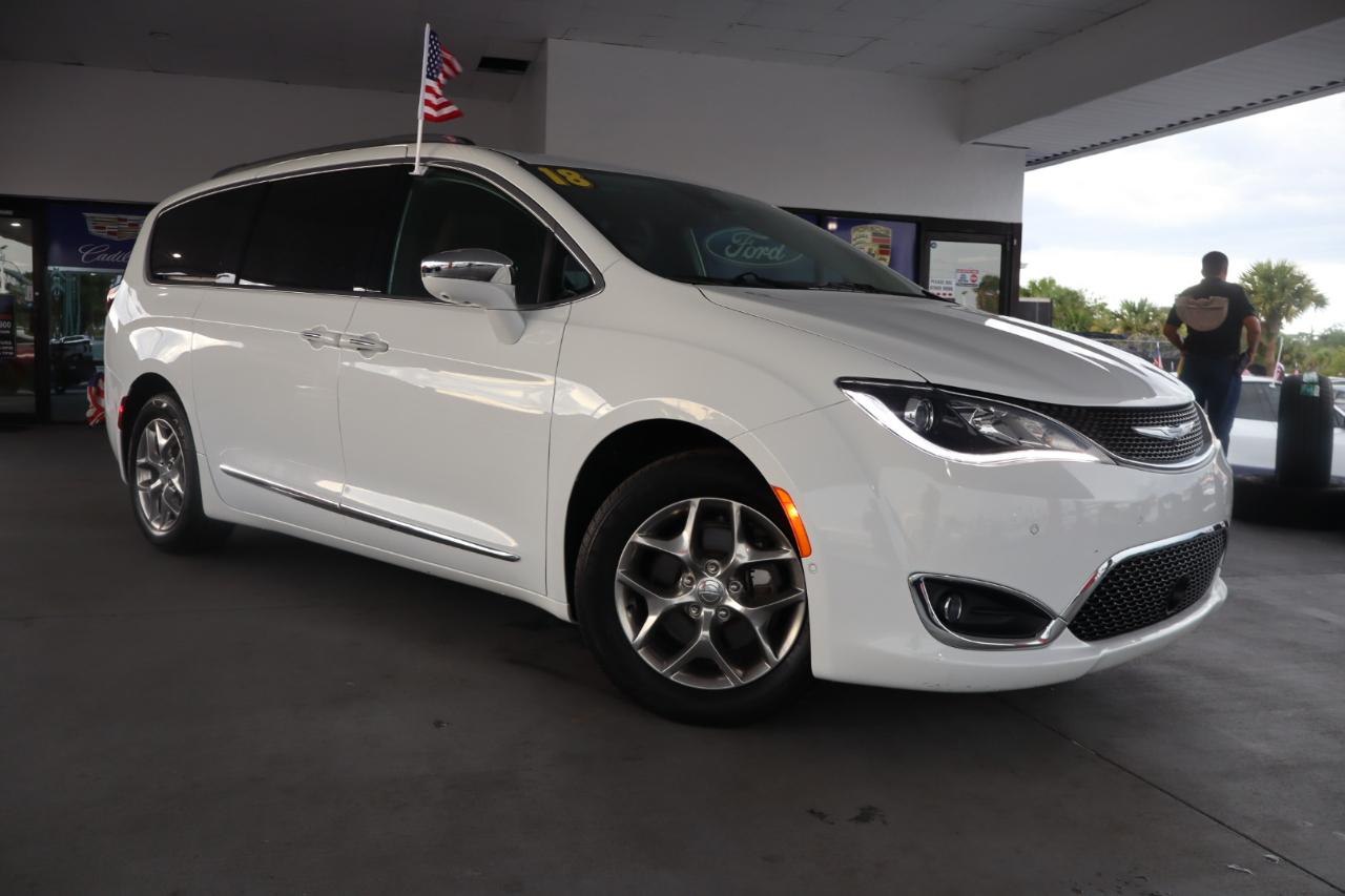 Chrysler Pacifica Limited FWD 2018