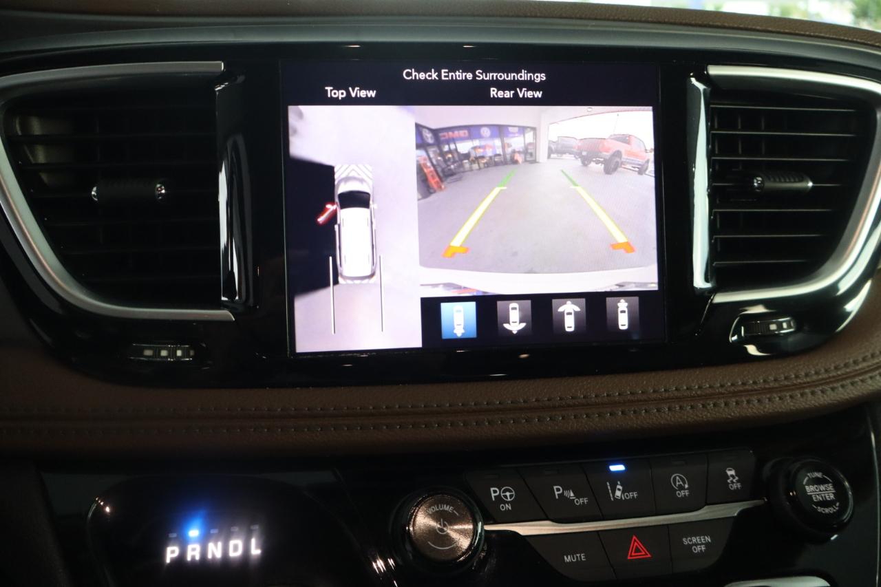 Chrysler Pacifica Limited FWD 2018