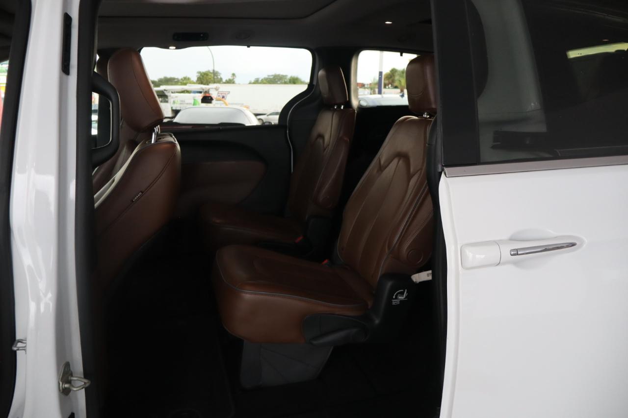 Chrysler Pacifica Limited FWD 2018