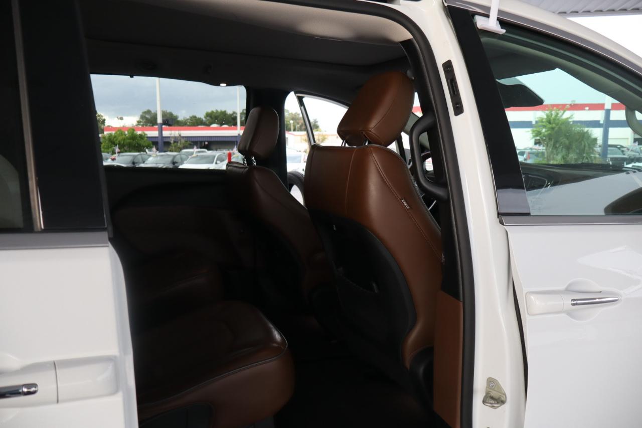 Chrysler Pacifica Limited FWD 2018