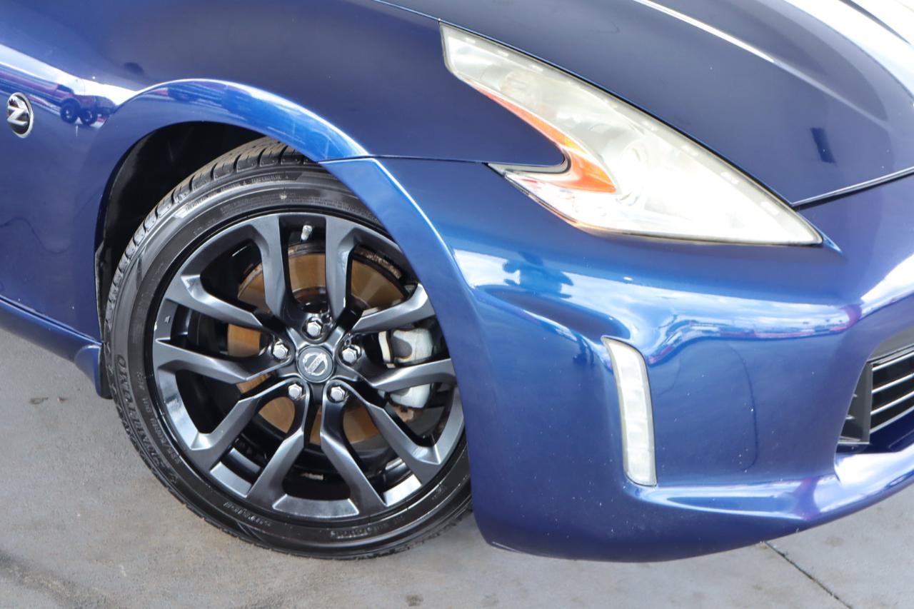 Nissan 370Z Coupe Manual 2017