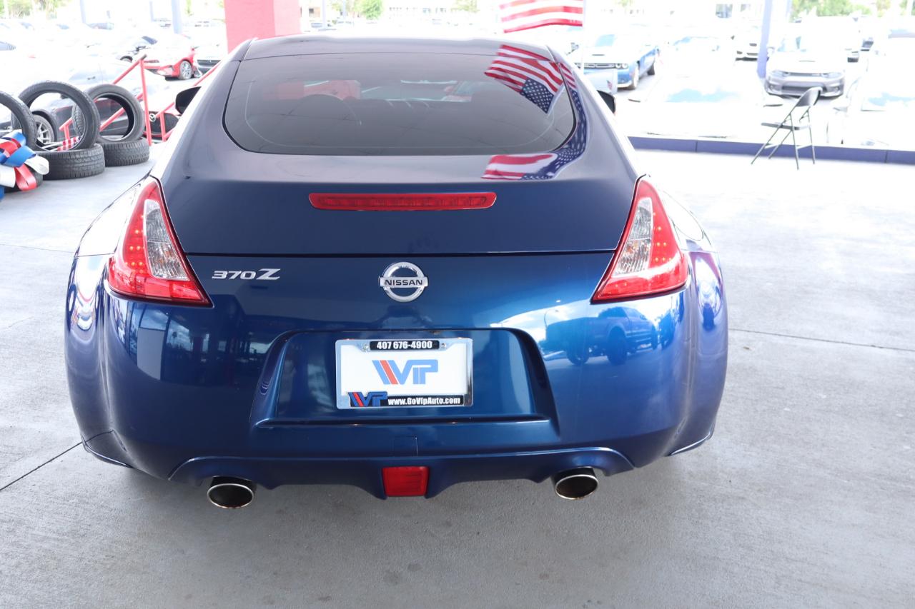 Nissan 370Z Coupe Manual 2017