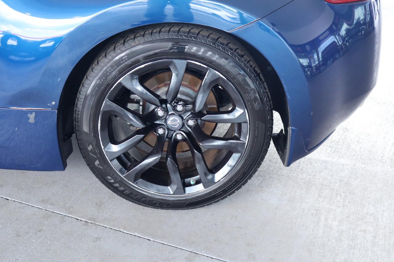 Nissan 370Z Coupe Manual 2017