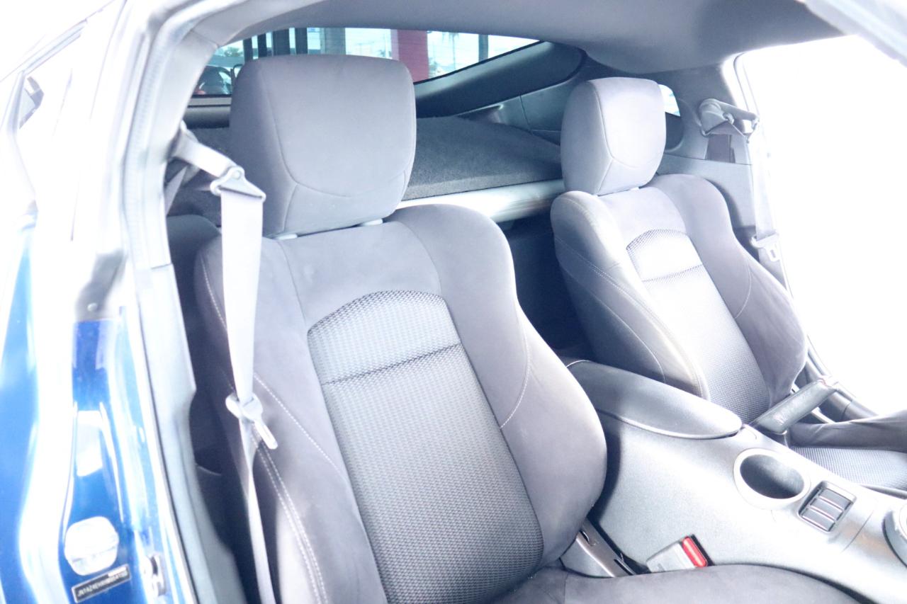 Nissan 370Z Coupe Manual 2017