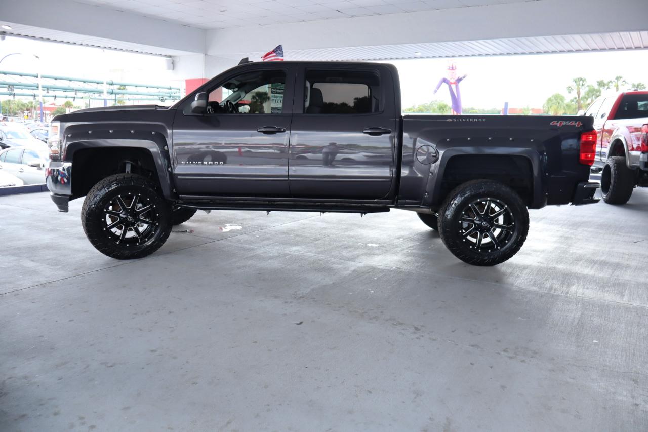 Chevrolet Silverado 1500 4WD Crew Cab 143.5" LT w/1LT 2016