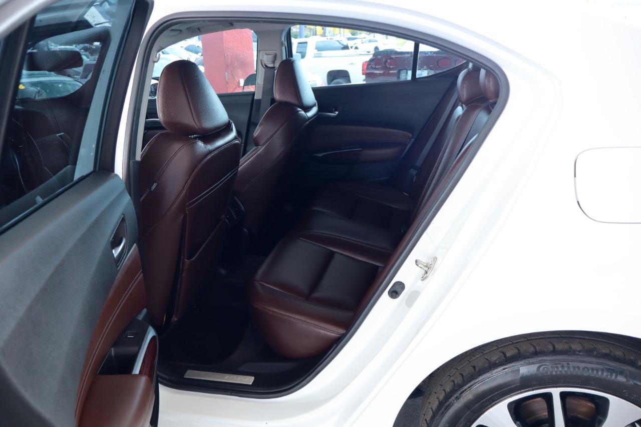 Acura TLX 4dr Sdn FWD 2016