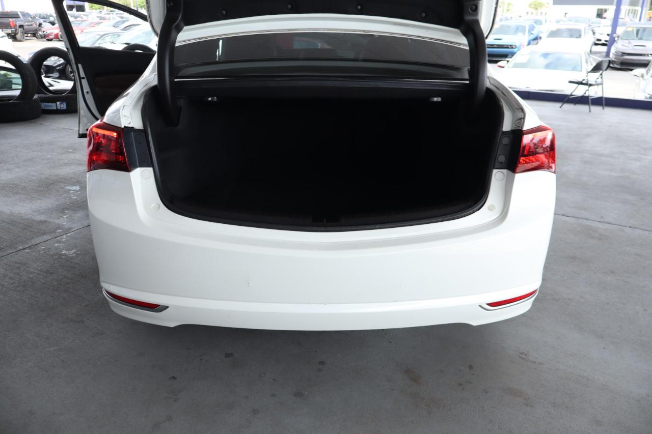Acura TLX 4dr Sdn FWD 2016
