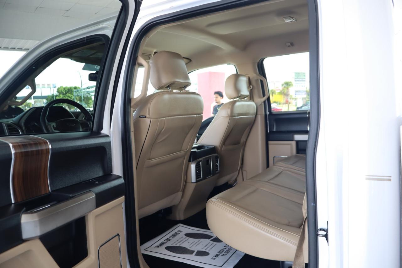 Ford F-150 2WD SuperCrew 157" Lariat 2016