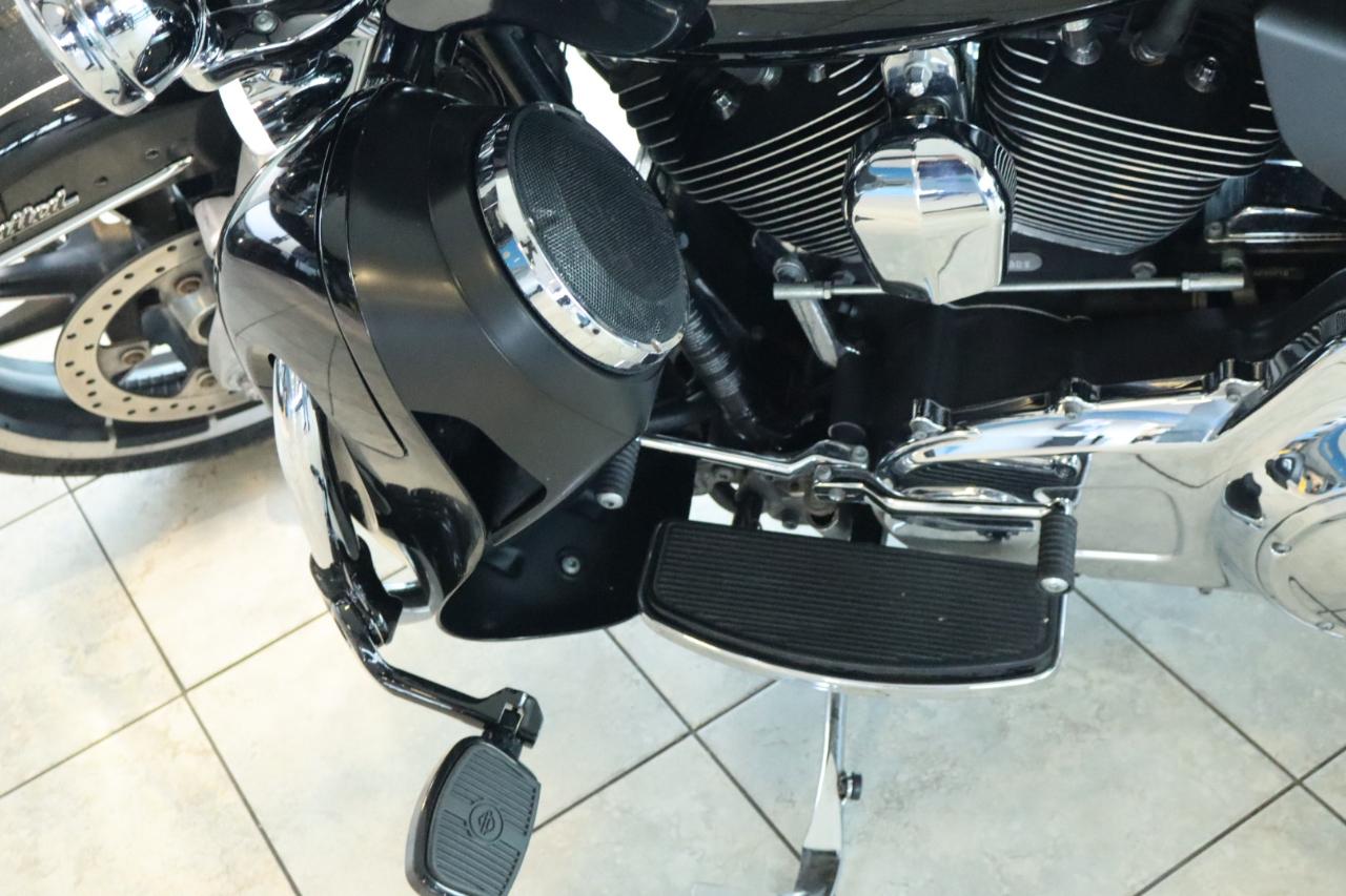 Harley-Davidson FLHTKL  2016
