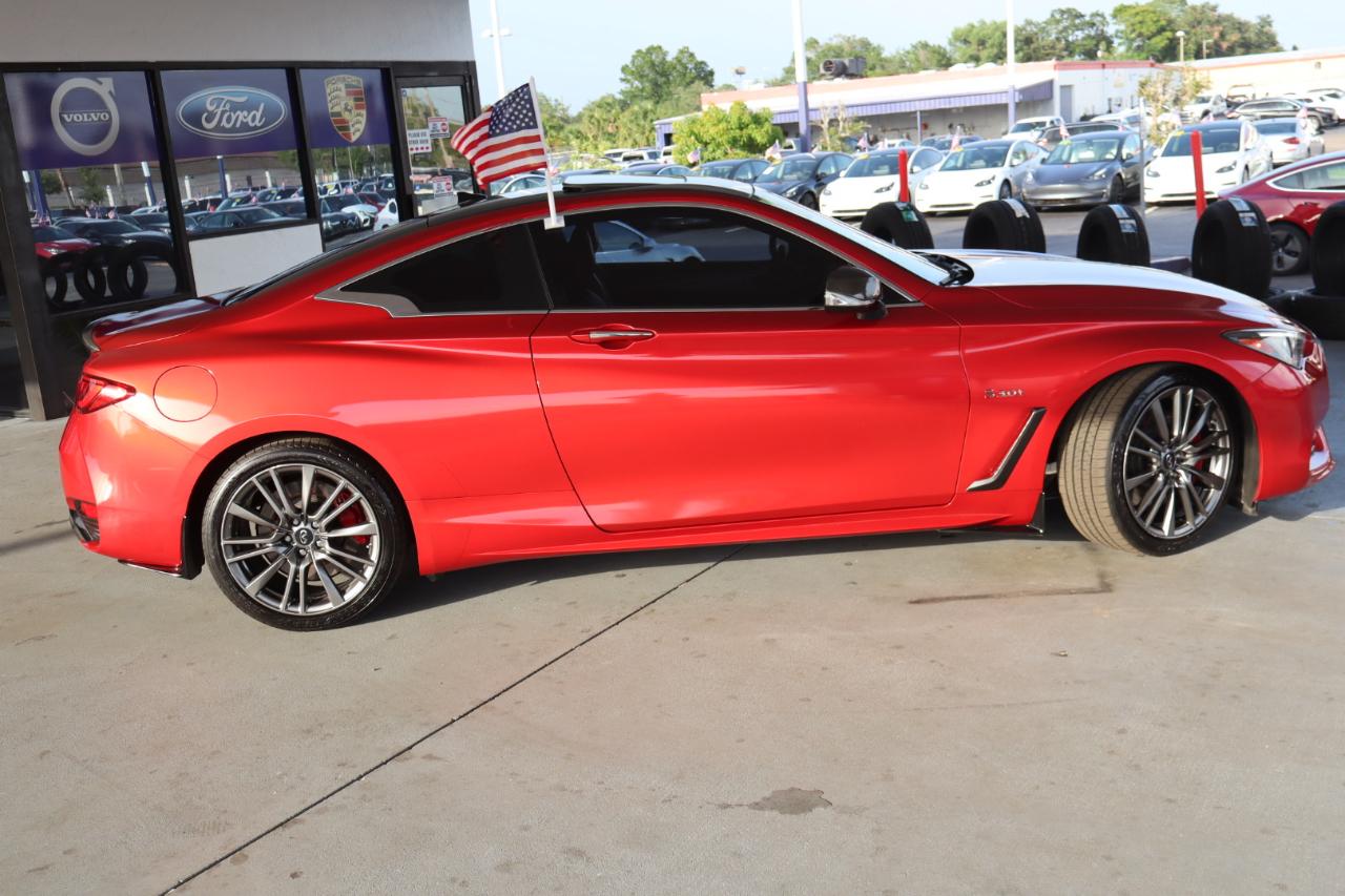 Infiniti Q60 Red Sport 400 RWD 2017