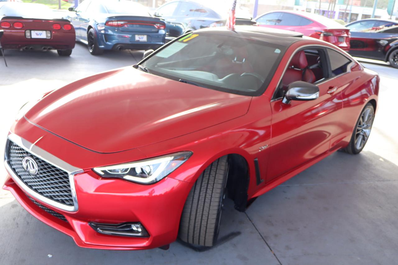 Infiniti Q60 Red Sport 400 RWD 2017