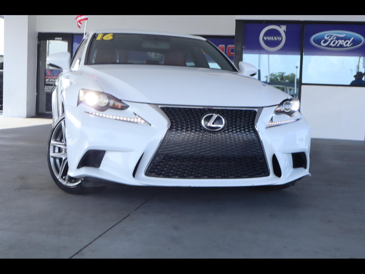 Lexus IS 350 4dr Sdn RWD 2016
