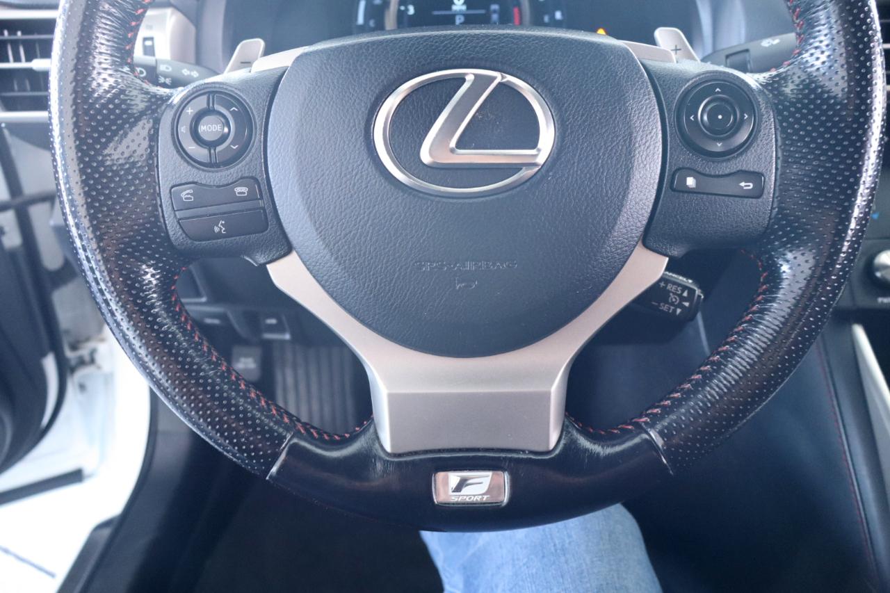 Lexus IS 350 4dr Sdn RWD 2016
