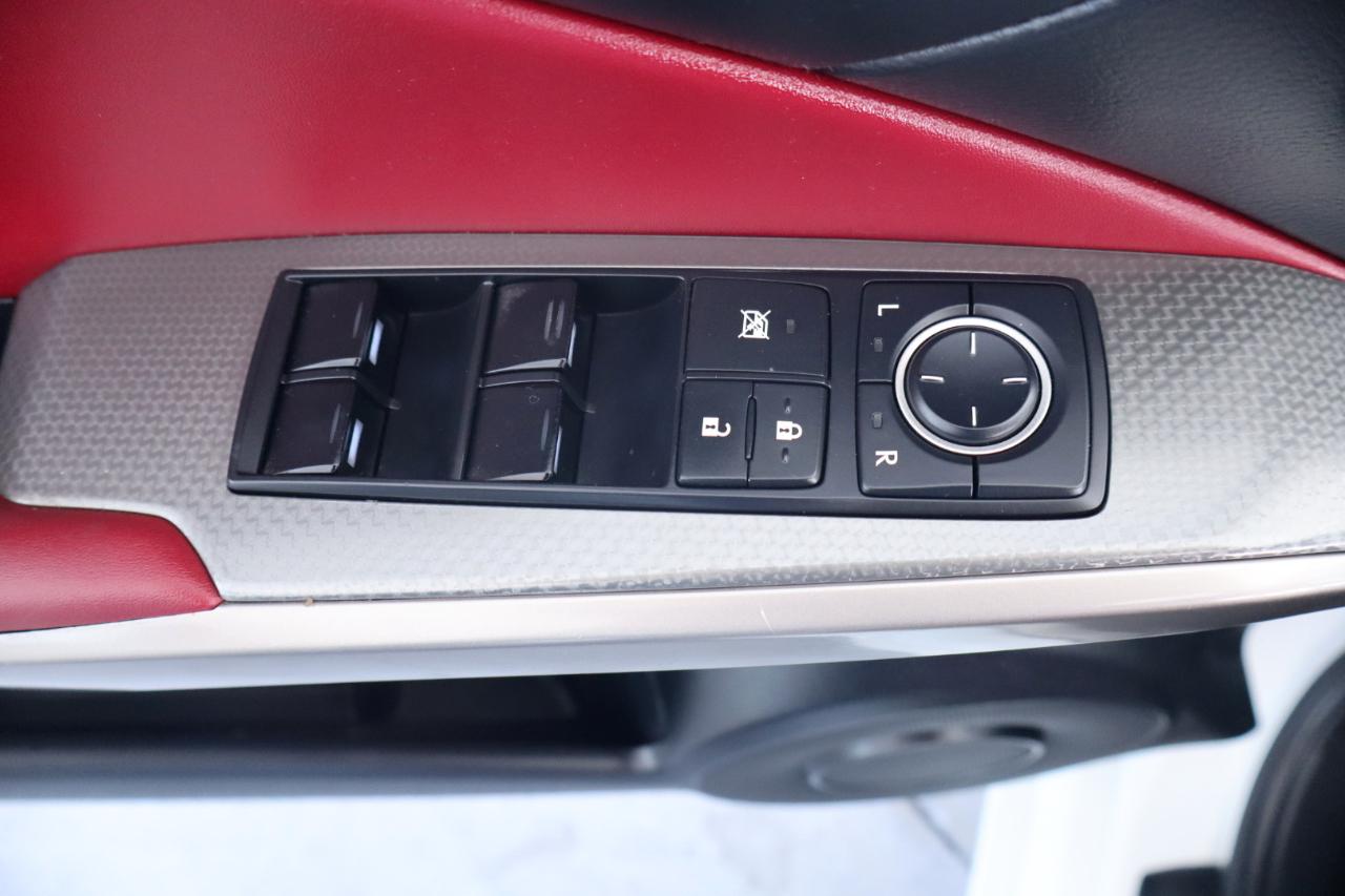 Lexus IS 350 4dr Sdn RWD 2016