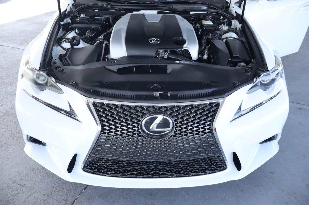 Lexus IS 350 4dr Sdn RWD 2016