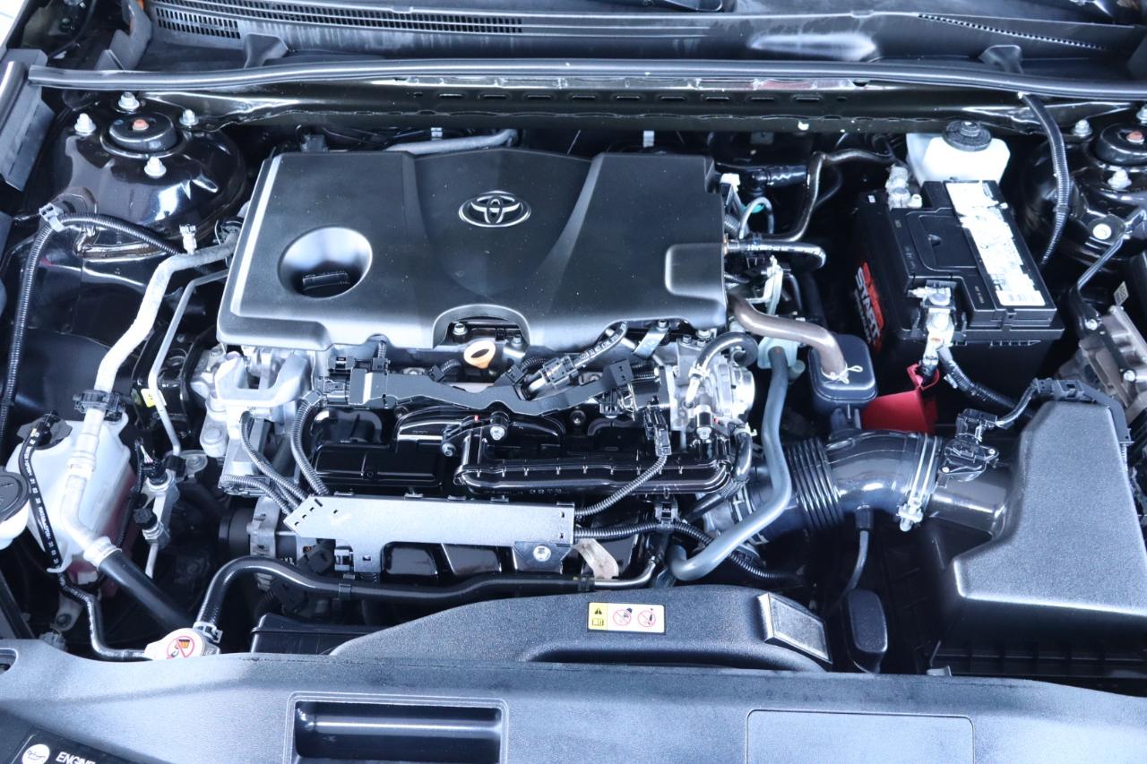 Toyota Camry SE Auto (Natl) 2021