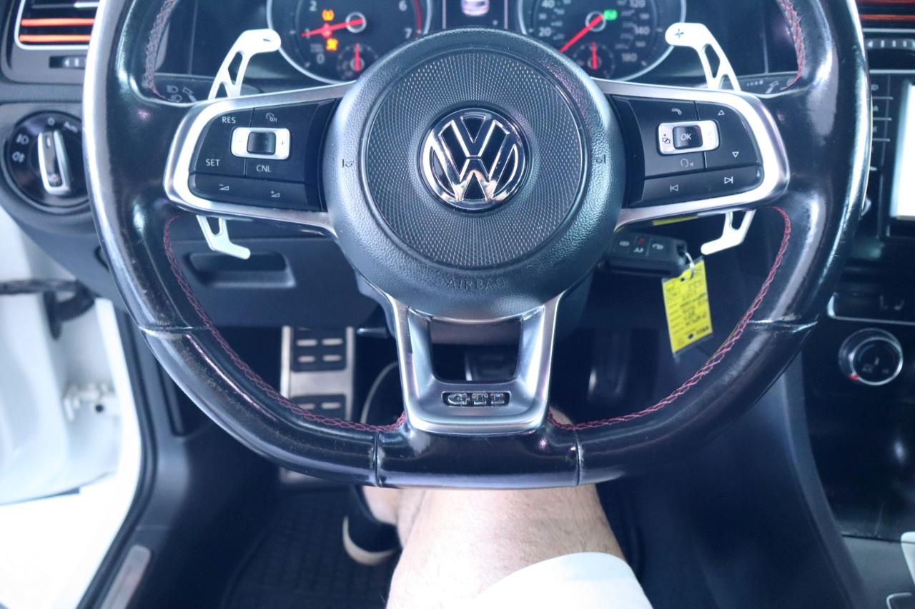 Volkswagen Golf GTI 2.0T 4-Door Autobahn DSG 2017