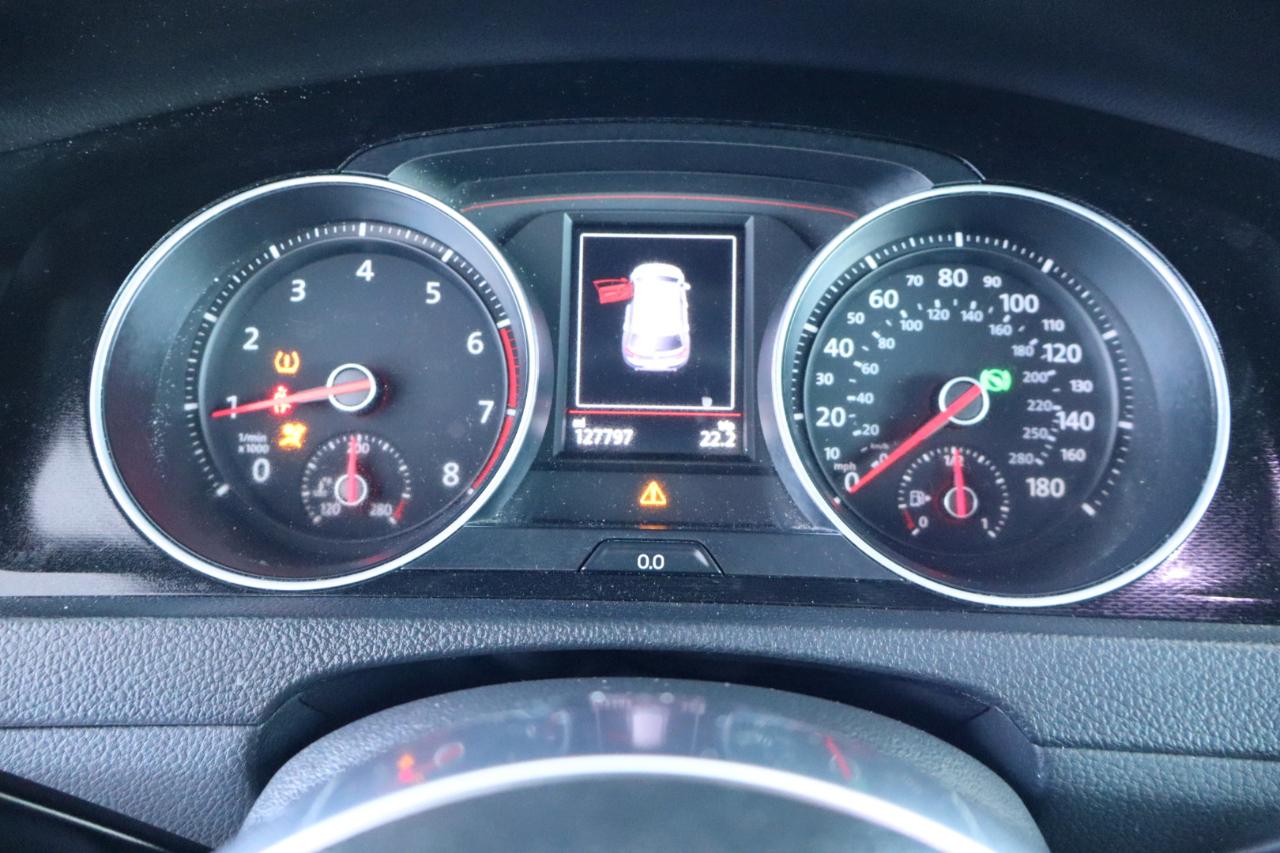 Volkswagen Golf GTI 2.0T 4-Door Autobahn DSG 2017