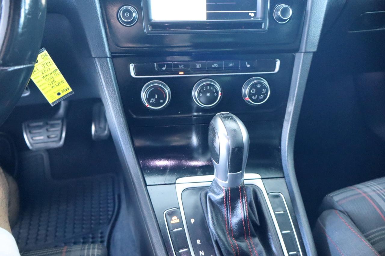 Volkswagen Golf GTI 2.0T 4-Door Autobahn DSG 2017
