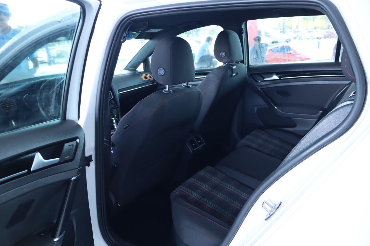Volkswagen Golf GTI 2.0T 4-Door Autobahn DSG 2017