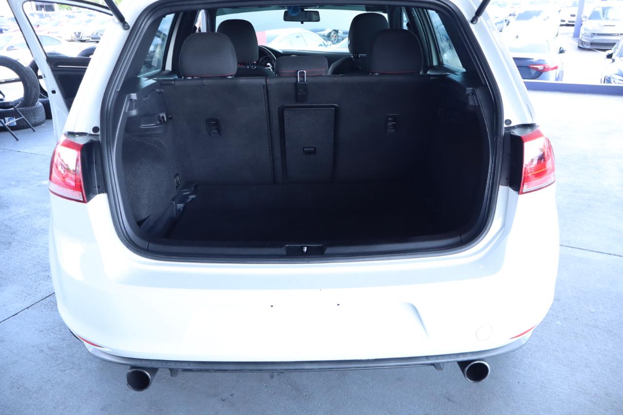 Volkswagen Golf GTI 2.0T 4-Door Autobahn DSG 2017