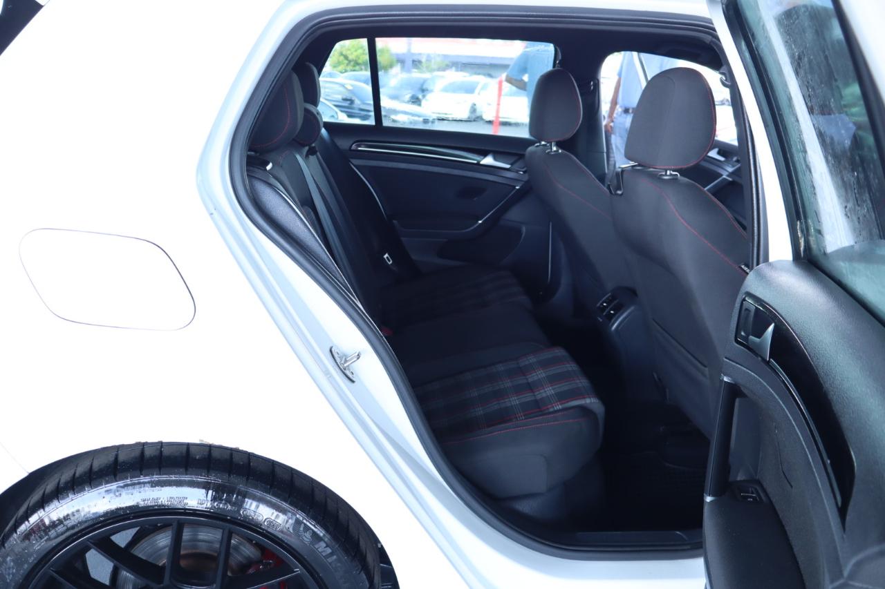 Volkswagen Golf GTI 2.0T 4-Door Autobahn DSG 2017