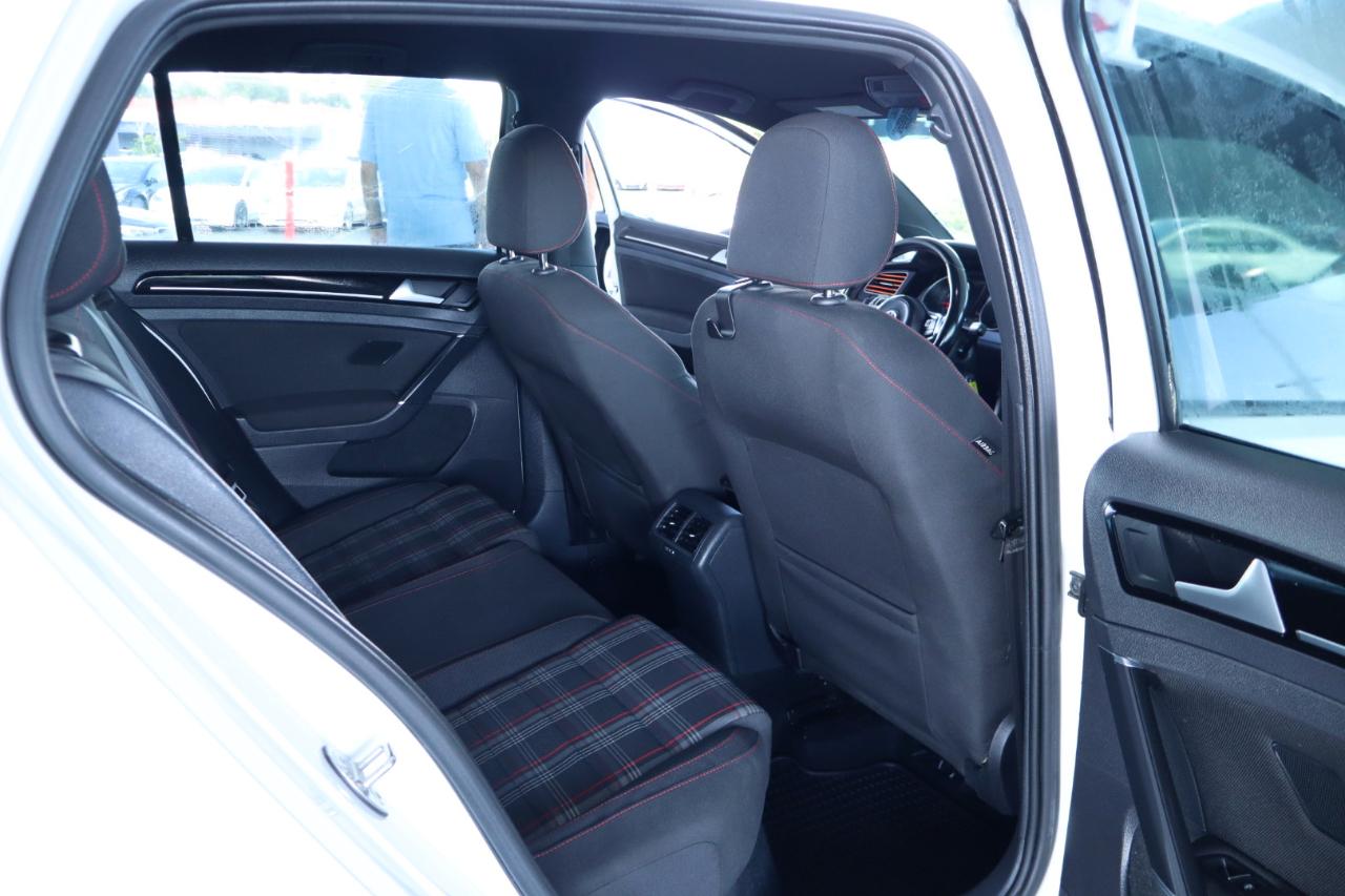 Volkswagen Golf GTI 2.0T 4-Door Autobahn DSG 2017