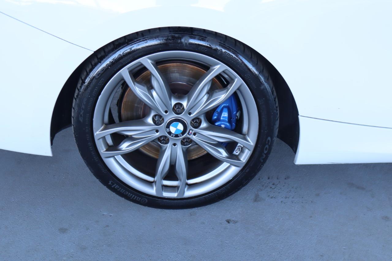 BMW 2 Series 2dr Cpe M235i RWD 2014
