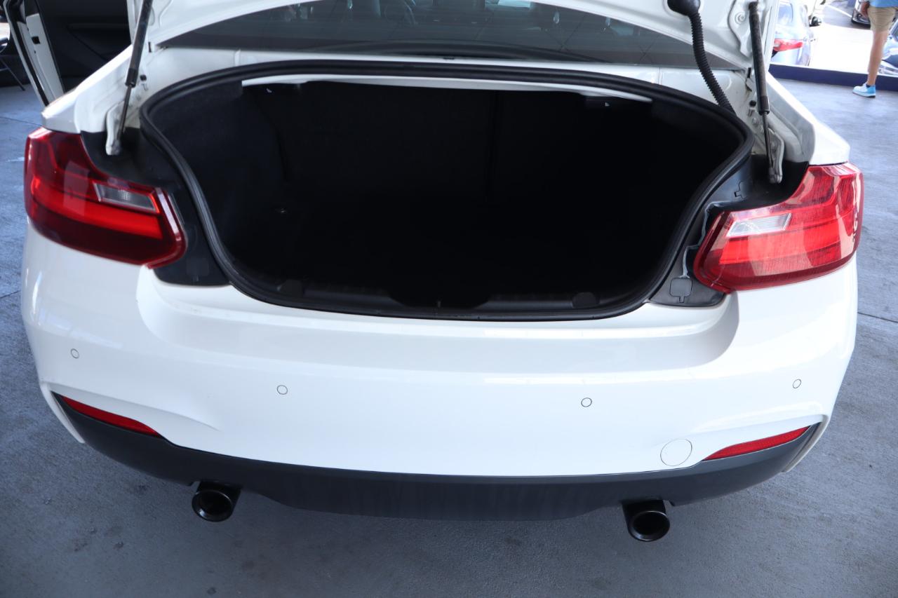 BMW 2 Series 2dr Cpe M235i RWD 2014