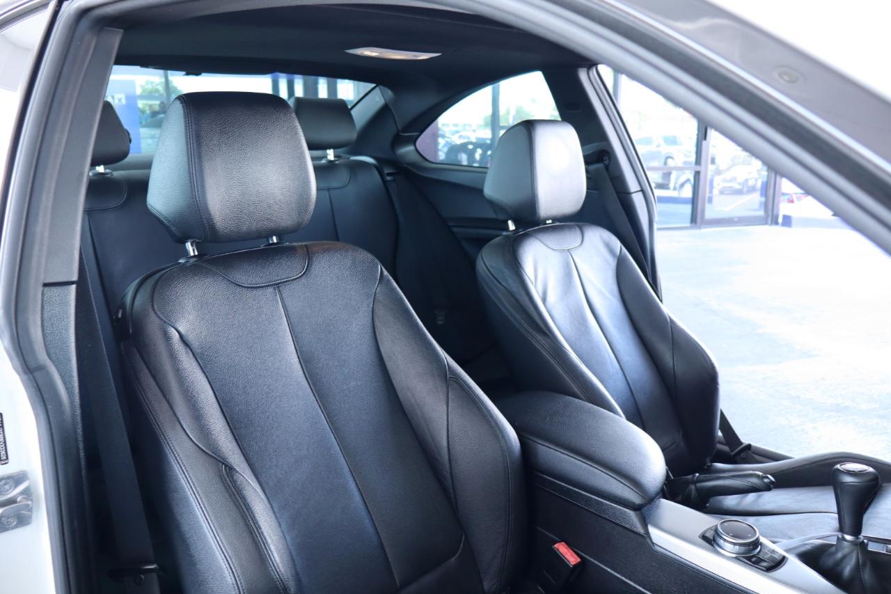 BMW 2 Series 2dr Cpe M235i RWD 2014