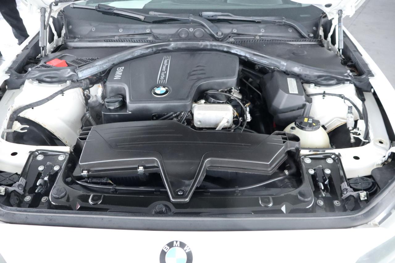 BMW 2 Series 2dr Cpe 228i RWD SULEV 2015