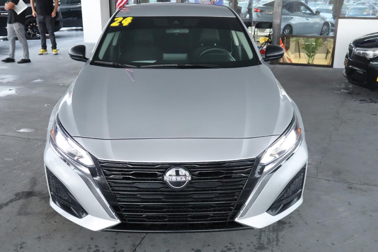 Nissan Altima 2.5 SV Sedan 2024