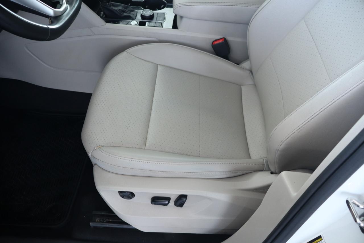 Volkswagen Atlas 3.6L V6 SE w/Technology 4MOTION 2022