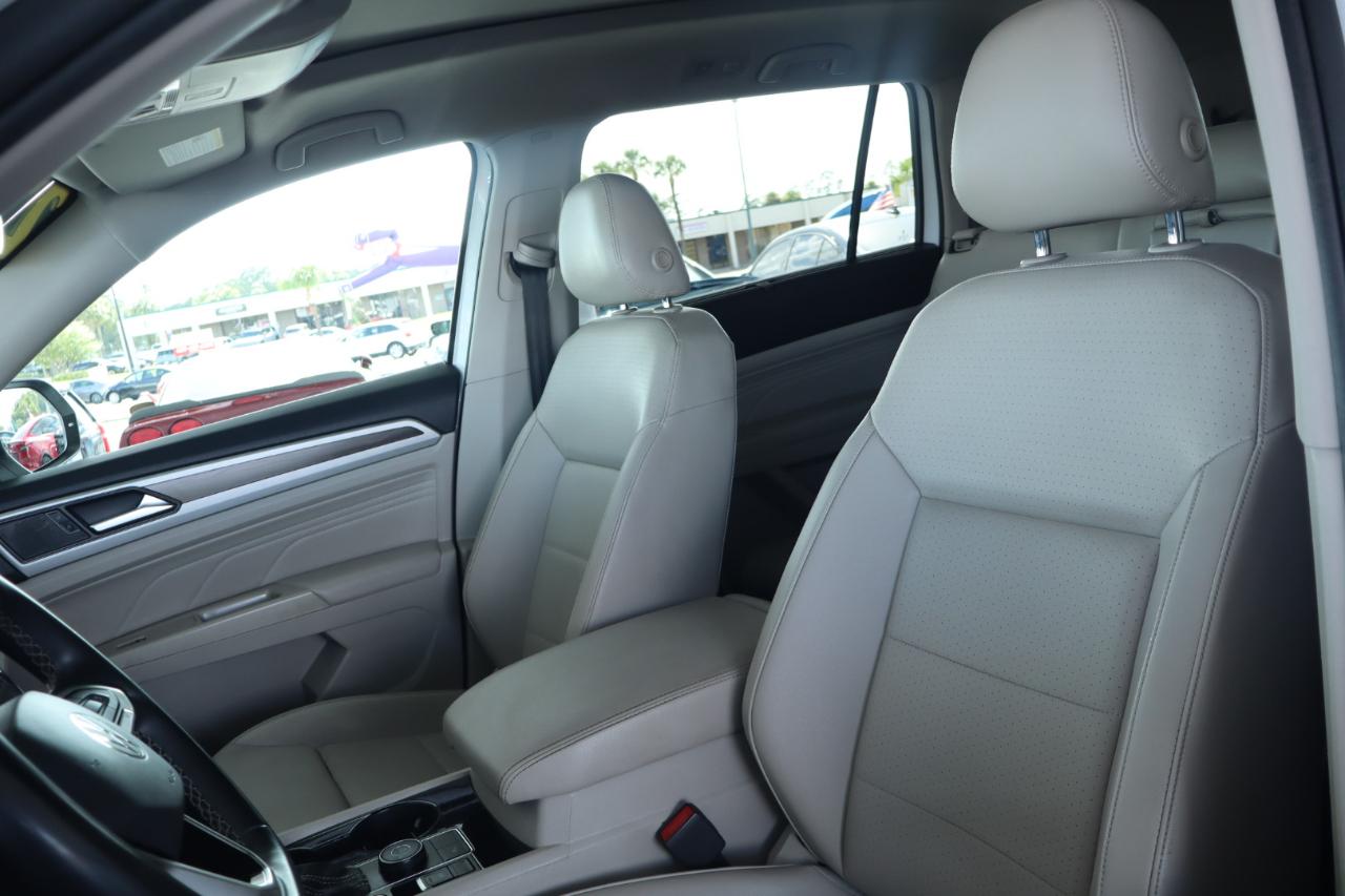 Volkswagen Atlas 3.6L V6 SE w/Technology 4MOTION 2022