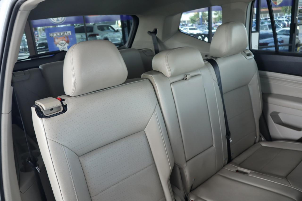 Volkswagen Atlas 3.6L V6 SE w/Technology 4MOTION 2022